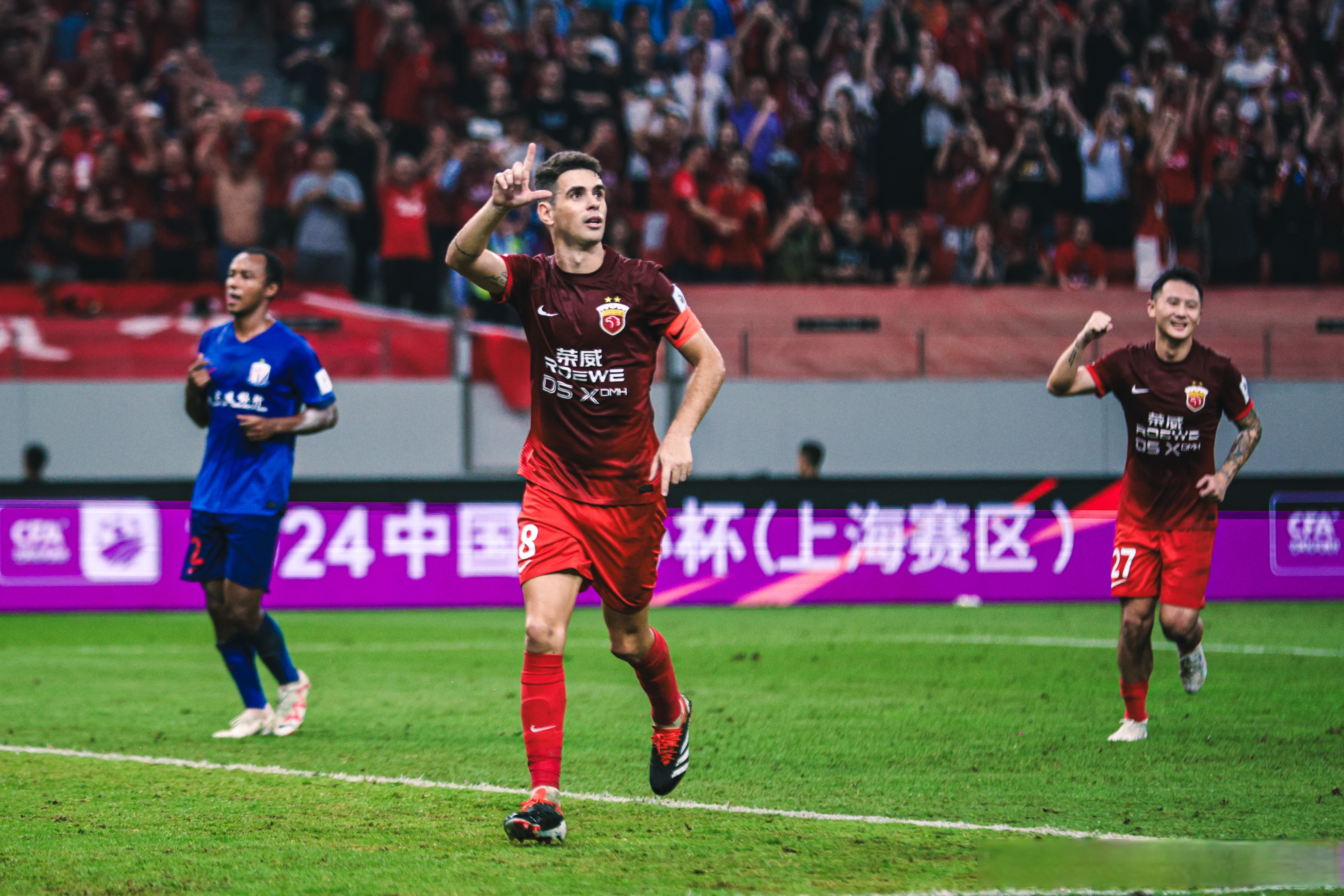 沃夫斯堡vs斯图加特 沃夫斯堡vs斯图加特